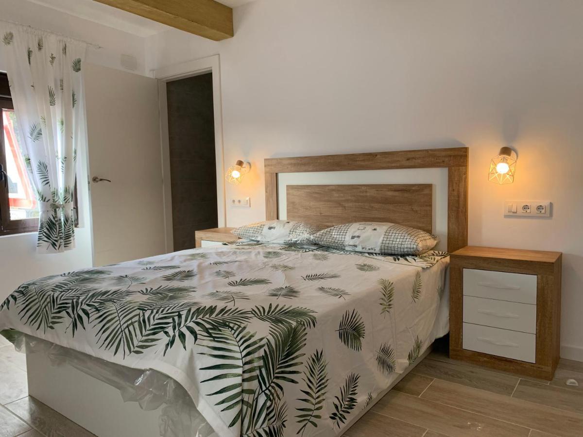 Alojamiento Con Amplio Salon Y Chimenea. Apartment Valverde  ภายนอก รูปภาพ