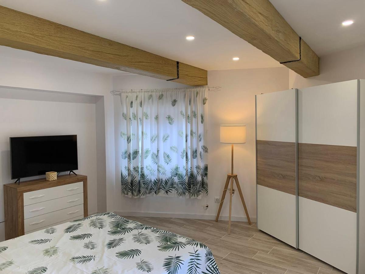 Alojamiento Con Amplio Salon Y Chimenea. Apartment Valverde  ภายนอก รูปภาพ