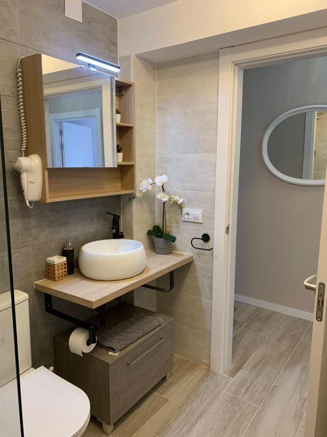 Alojamiento Con Amplio Salon Y Chimenea. Apartment Valverde  ภายนอก รูปภาพ